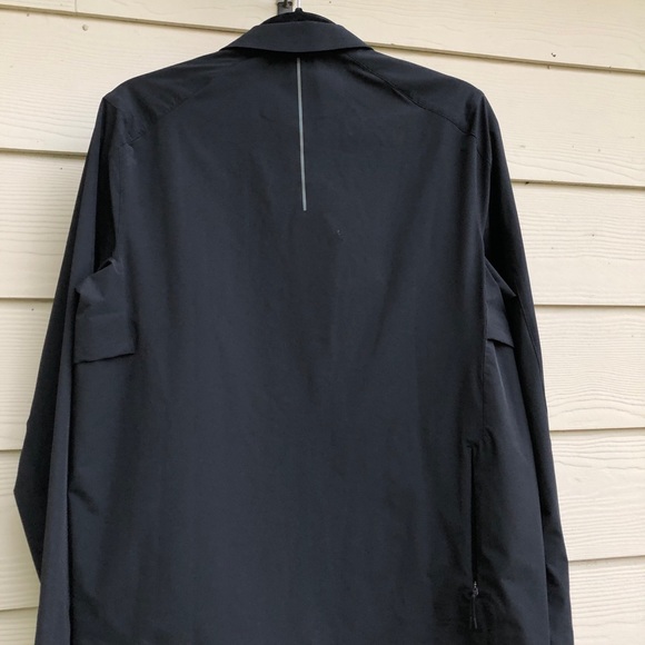 Lululemon LAB NEXUS bomber jacket! - Picture 5 of 6
